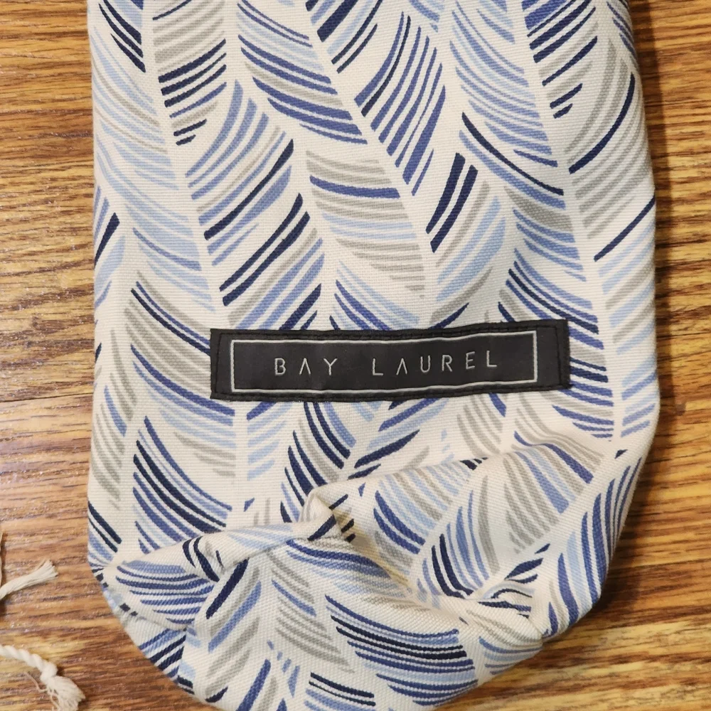 Bay Laurel Travel Bag With Beach Towel Turkish Cotton